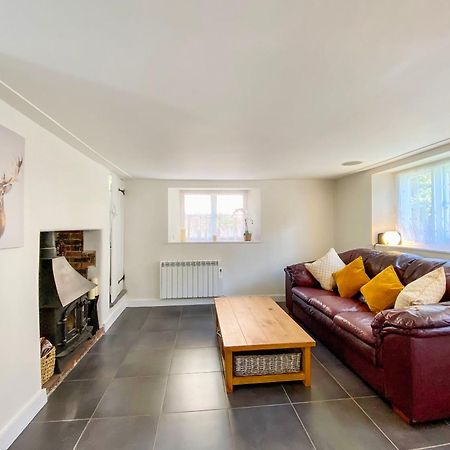 Mortimer Cottage Wootton Rivers Esterno foto